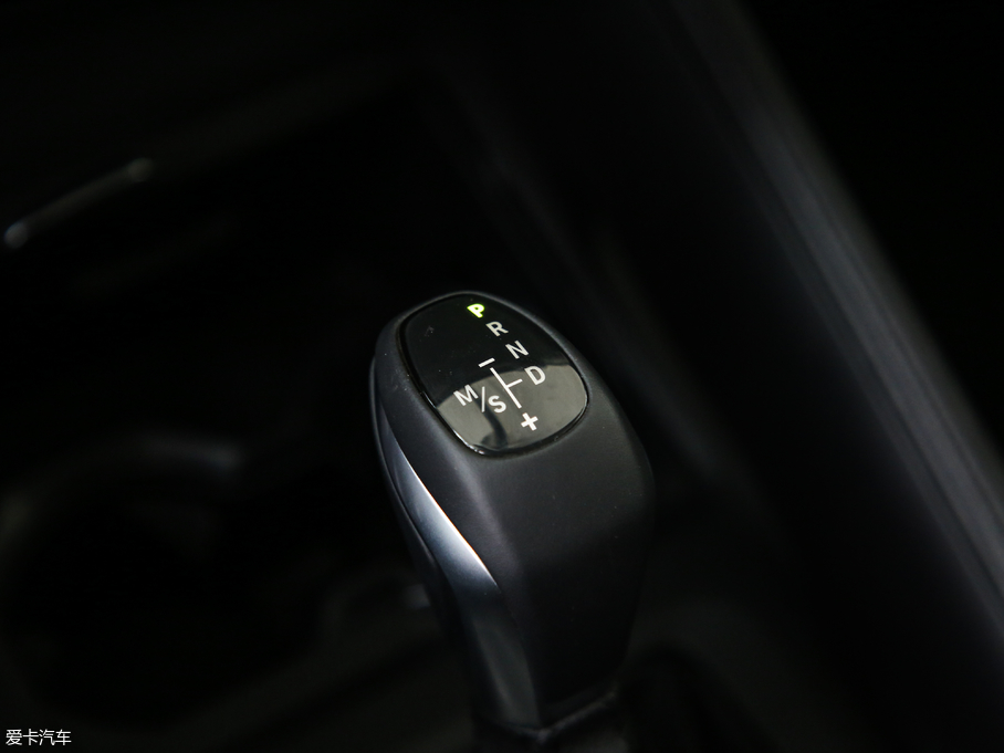 2019RX1 sDrive 18Li r