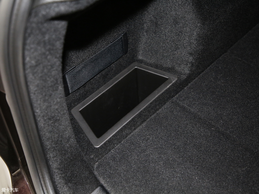 2019RX1 sDrive 18Li 