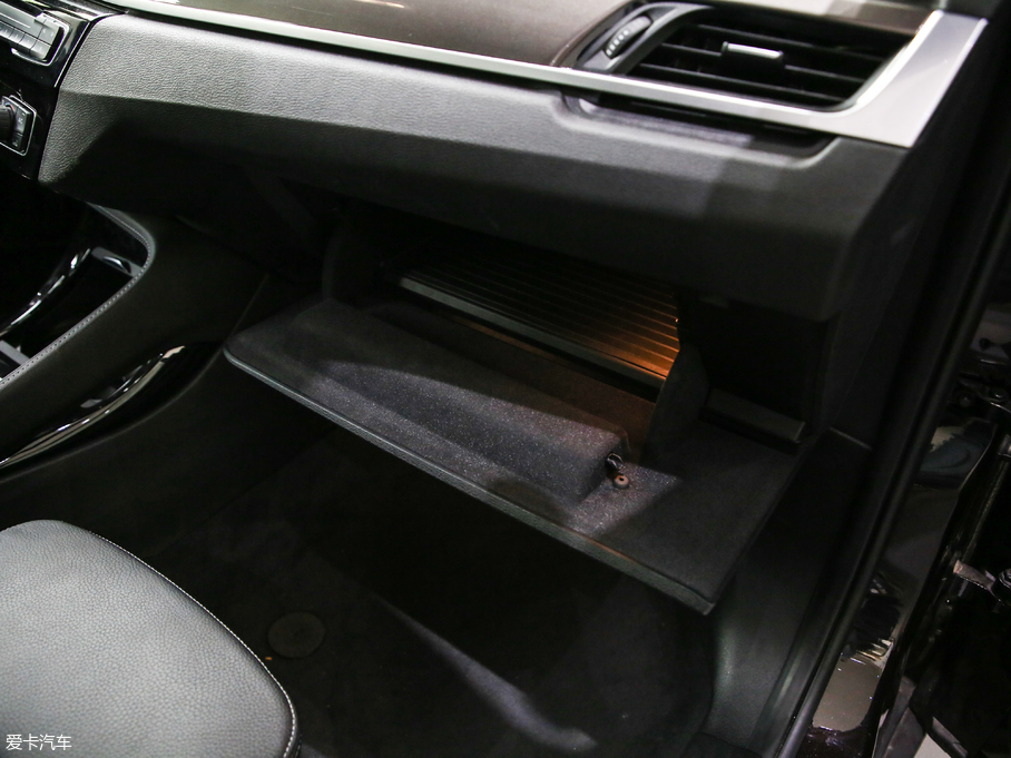 2019RX1 sDrive 18Li 