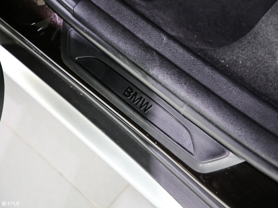 2019RX1 sDrive 18Li 