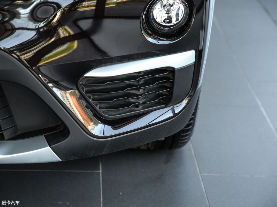 2019RX1 sDrive 18Li r