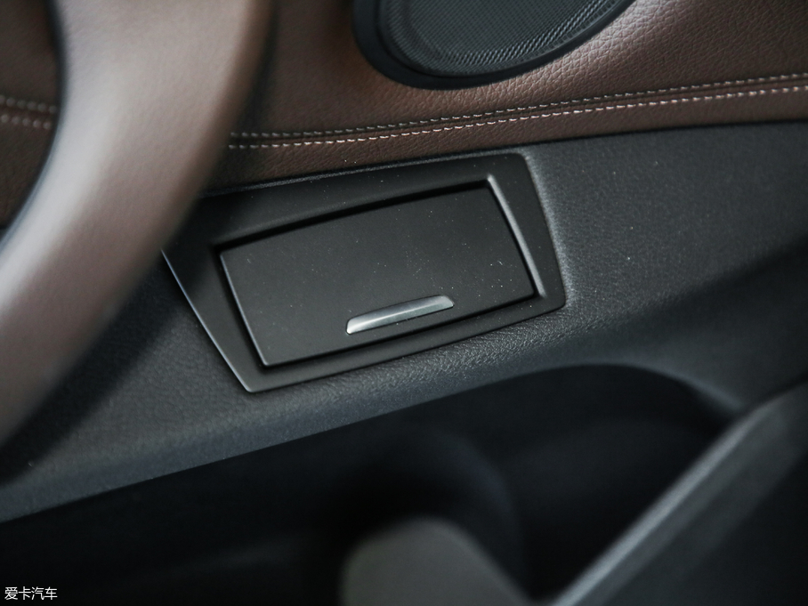 2019RX1 sDrive 18Li r