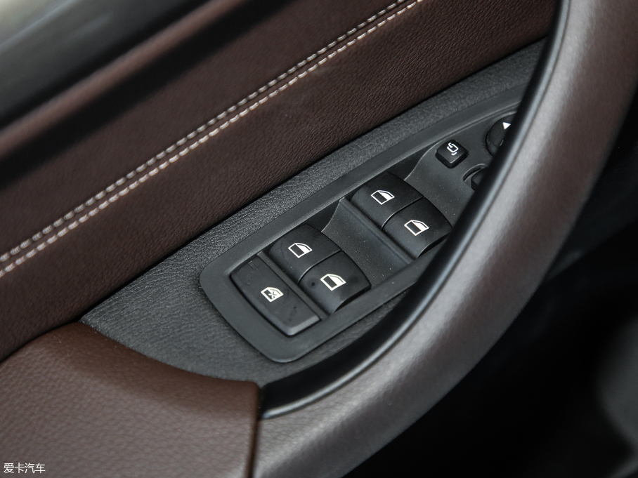 2019RX1 sDrive 18Li r