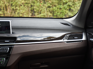 2019xDrive 20Li  п؅^