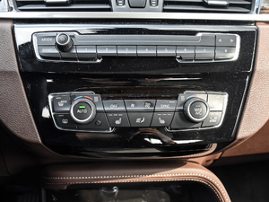 2019xDrive 20Li  {(dio){(dio)(ji)