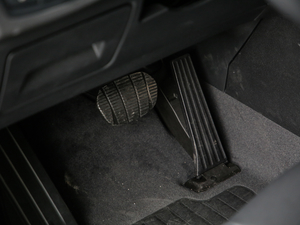 2019sDrive 18Li r п؅^(q)