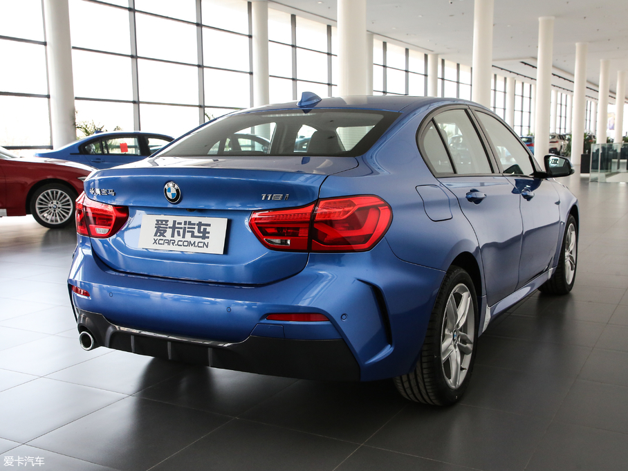 2019R1ϵ 118i M\b