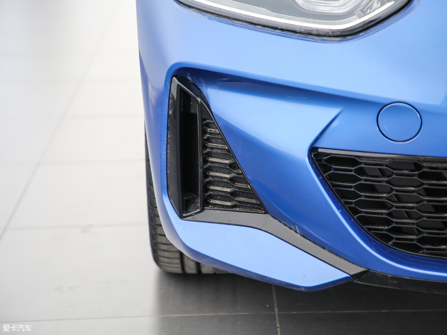 2019R1ϵ 118i M\b