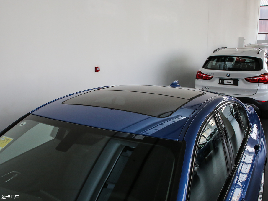 2019R1ϵ 118i M\b