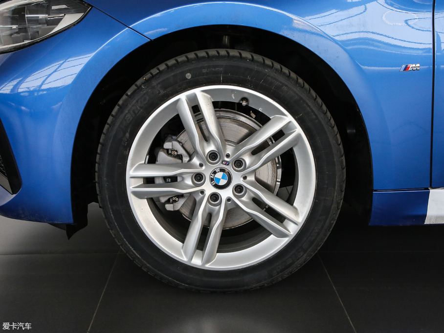 2019R1ϵ 118i M\b