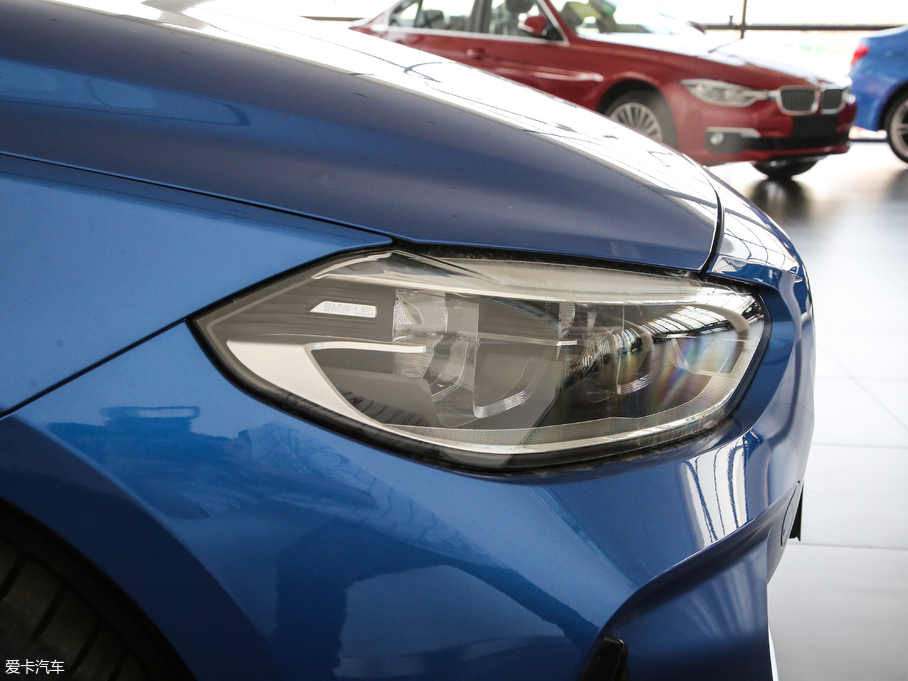 2019R1ϵ 118i M\b