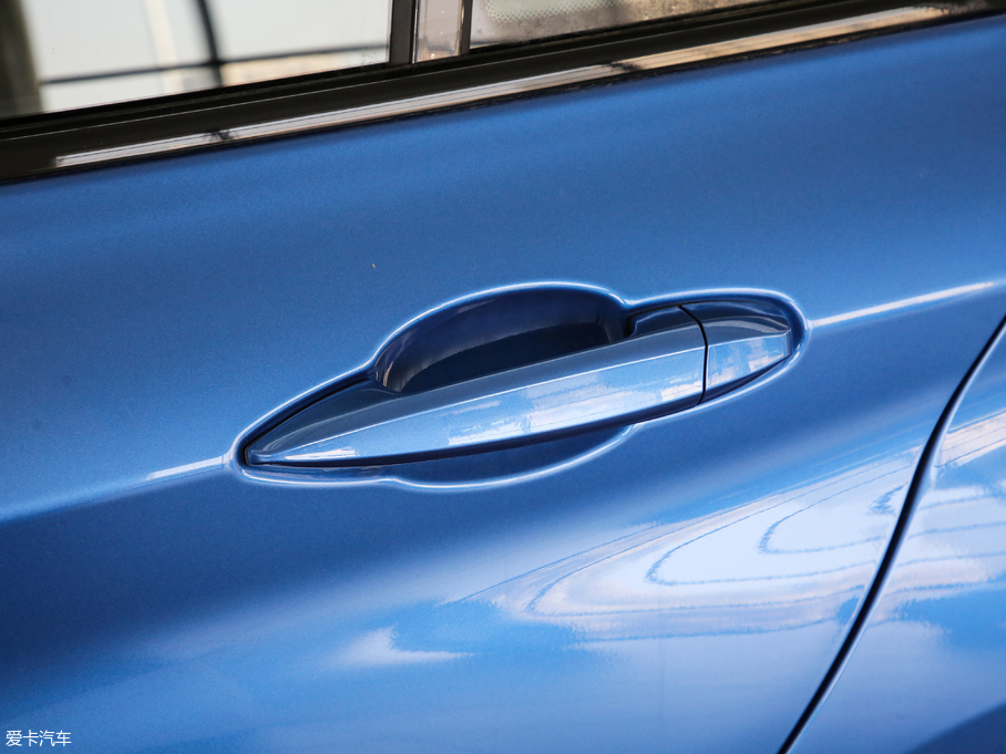 2019R1ϵ 118i M\b