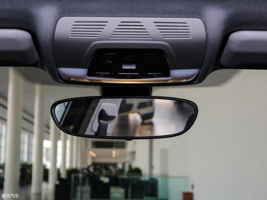 2019R1ϵ 118i M\(yn)(dng)b