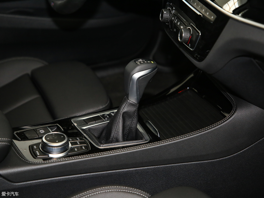 2019R1ϵ 118i M\(yn)(dng)b