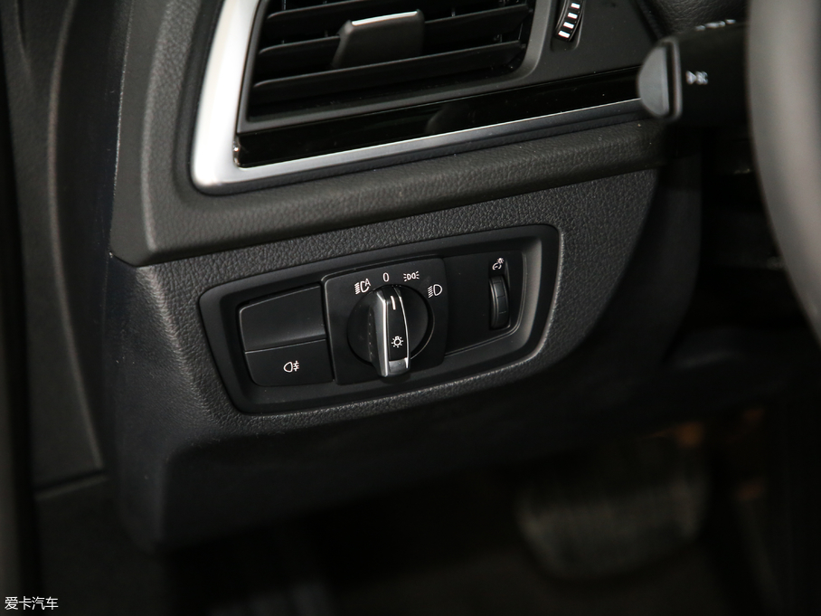 2019R1ϵ 118i M\b