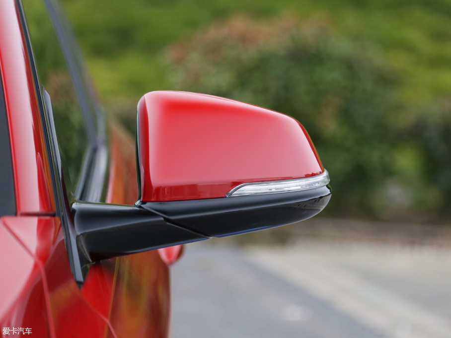 2019R1ϵ 120i M\b