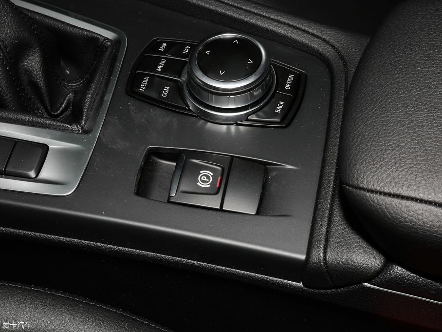 2019R1ϵ 118i r(sh)