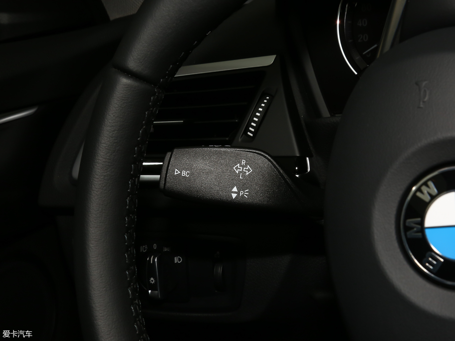 2019R1ϵ 118i r(sh)