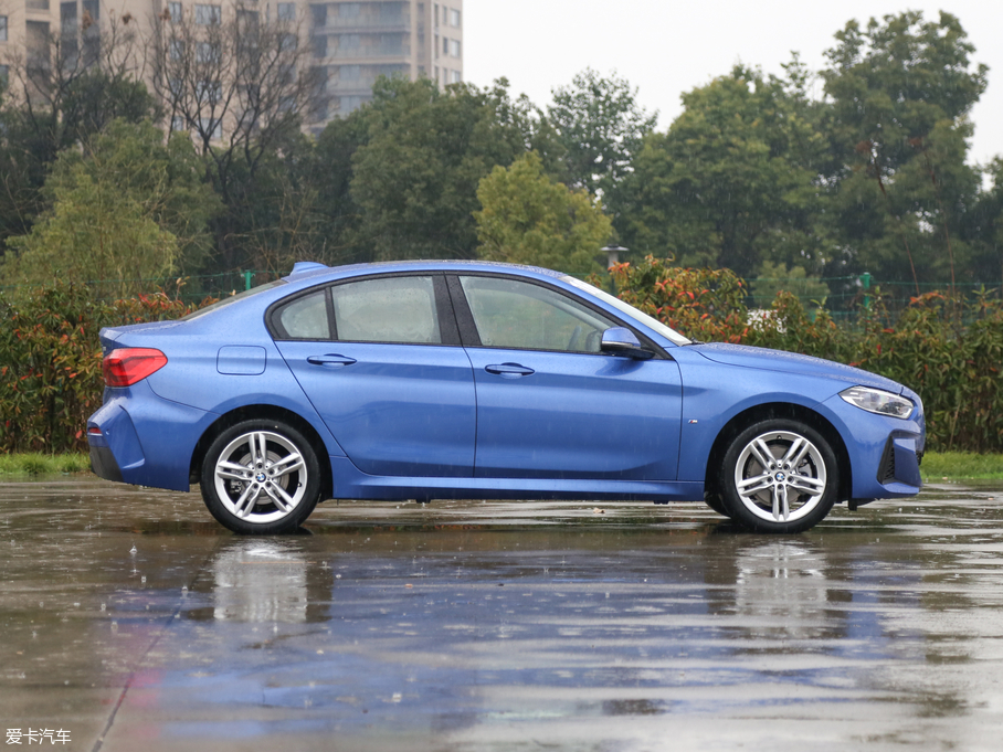 2019R1ϵ 118i M\b