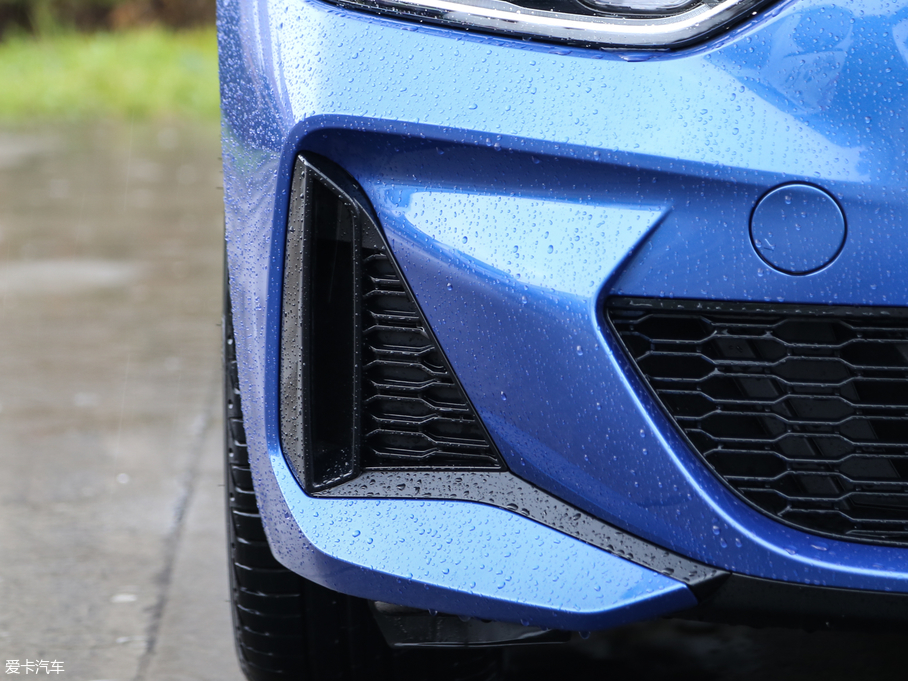 2019R1ϵ 118i M\b