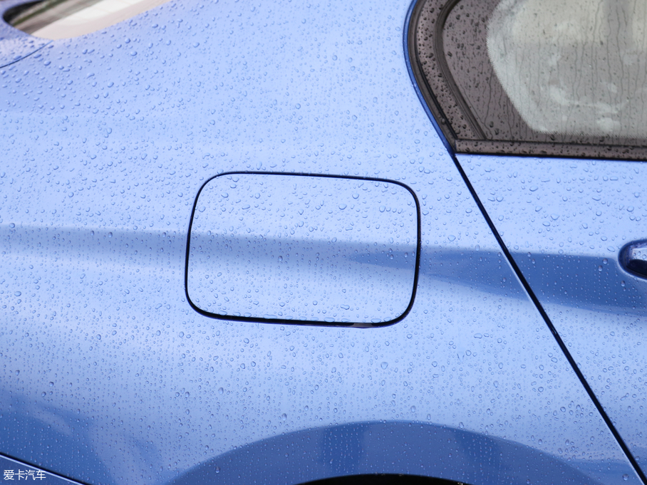 2019R1ϵ 118i M\b