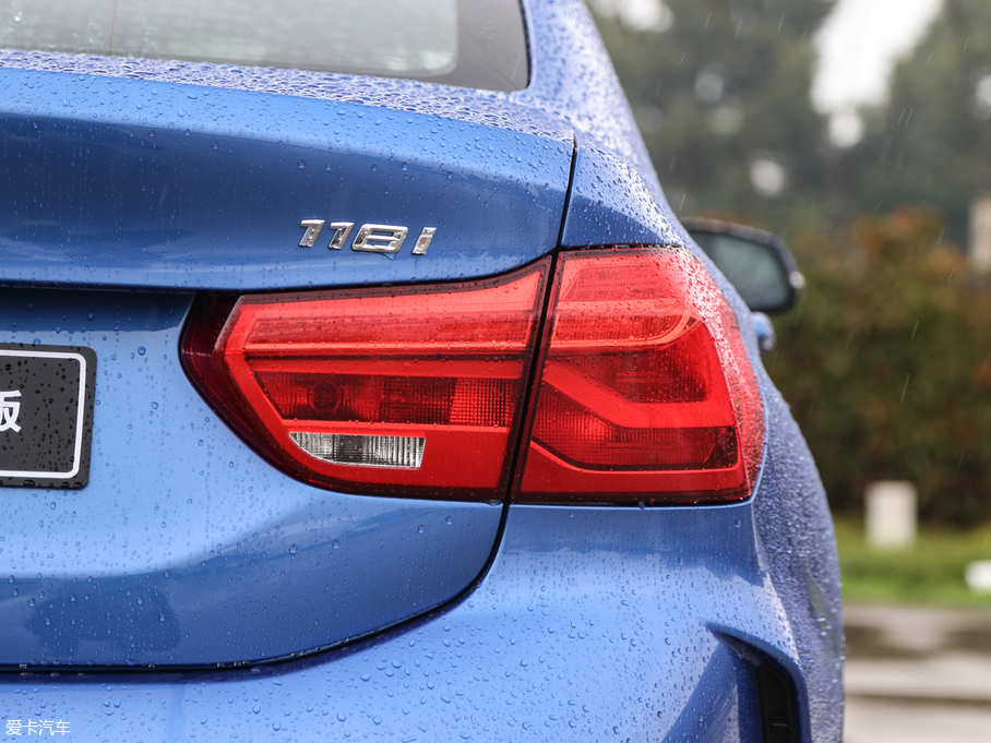 2019R1ϵ 118i M\b