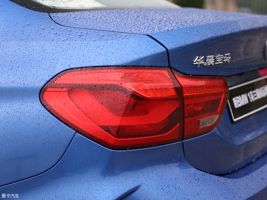 2019R1ϵ 118i M\b