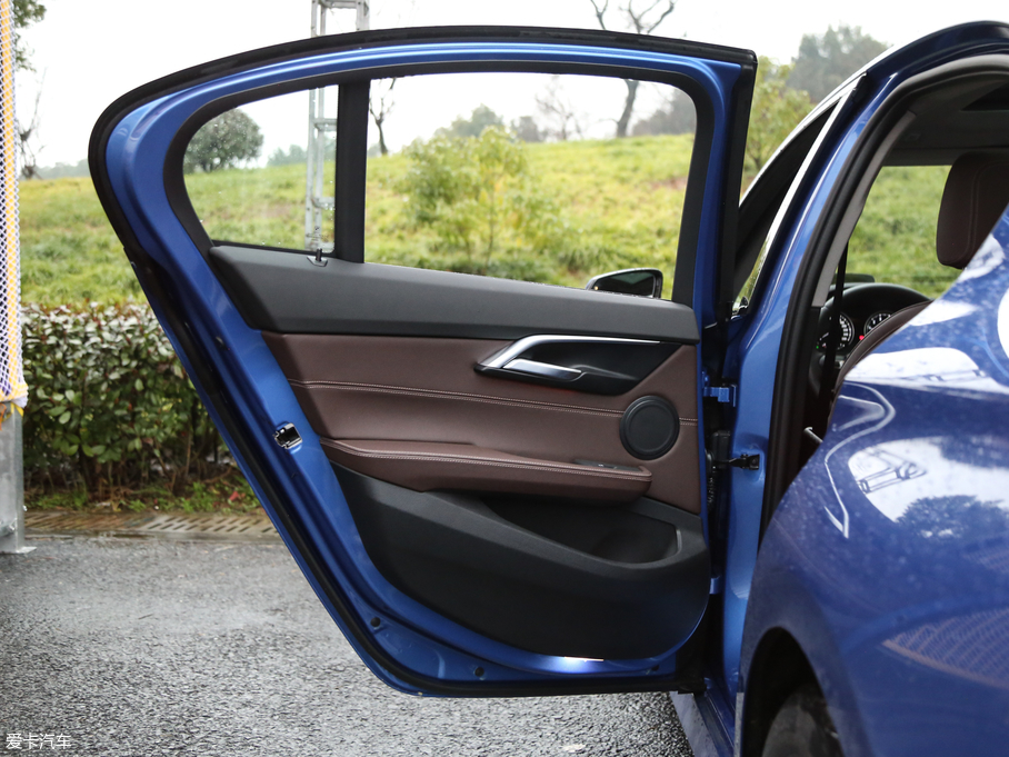 2019R1ϵ 118i M\(yn)(dng)b