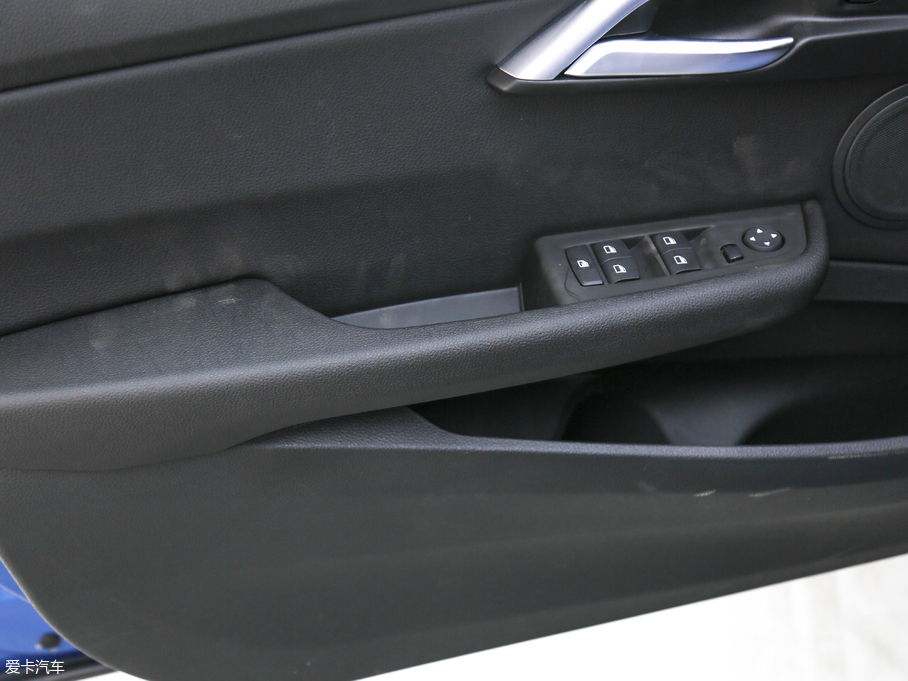 2019R1ϵ 120i IM\b