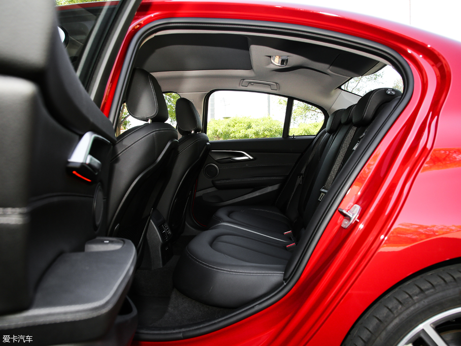 2019R1ϵ 120i M\(yn)(dng)b