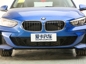 2019款120i 领先型M运动套装 中网