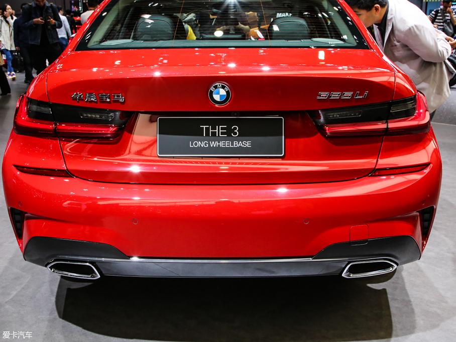 2020R3ϵ 325Li M\b