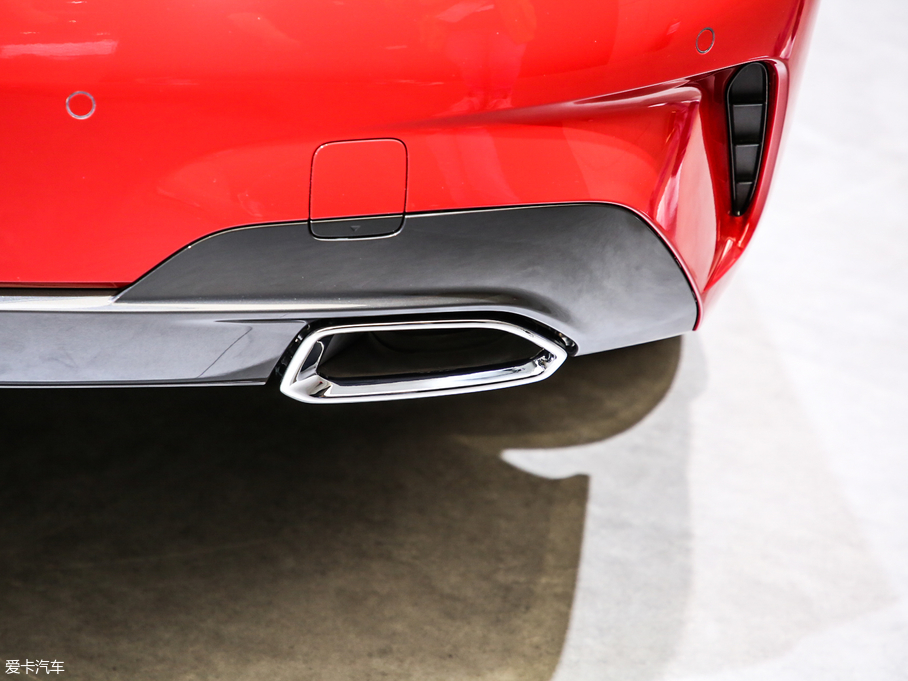 2020R3ϵ 325Li M\(yn)(dng)b