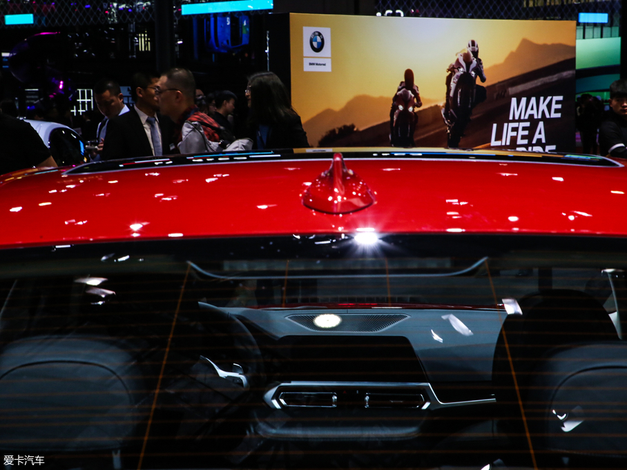 2020R3ϵ 325Li M\b