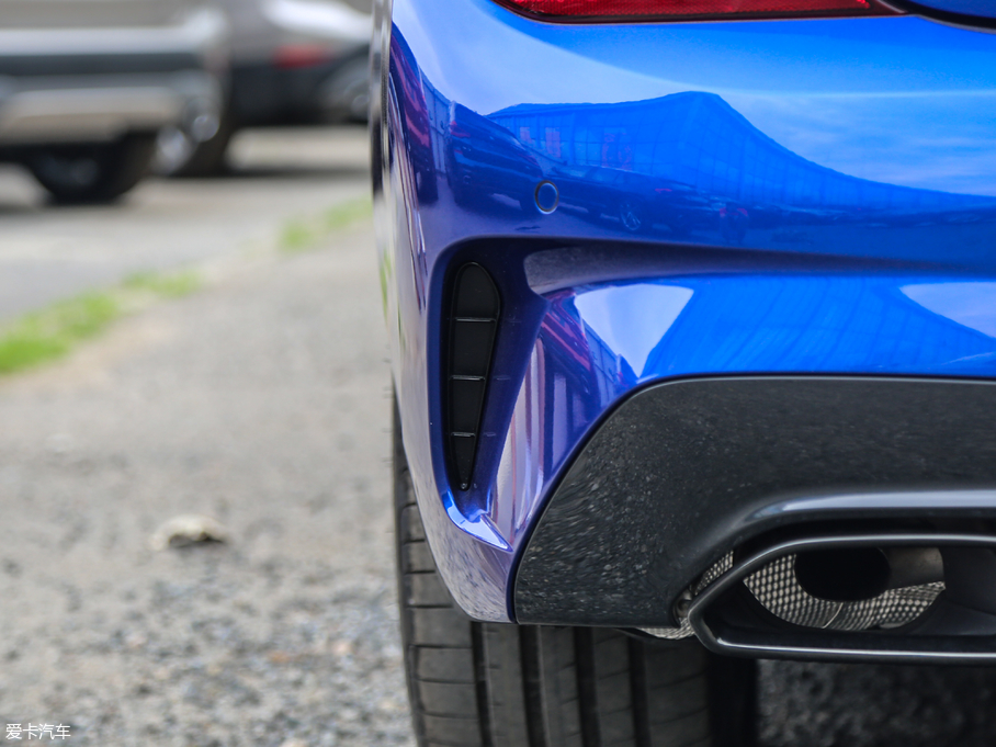 2020R3ϵ 325Li M\ҹb