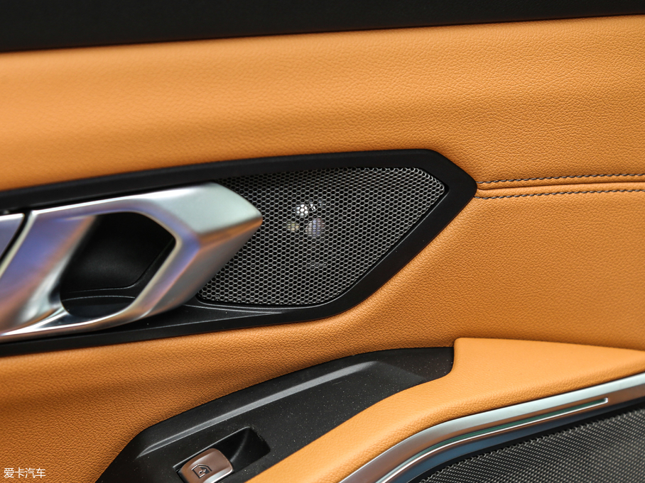 2020R3ϵ 325Li M\ҹb