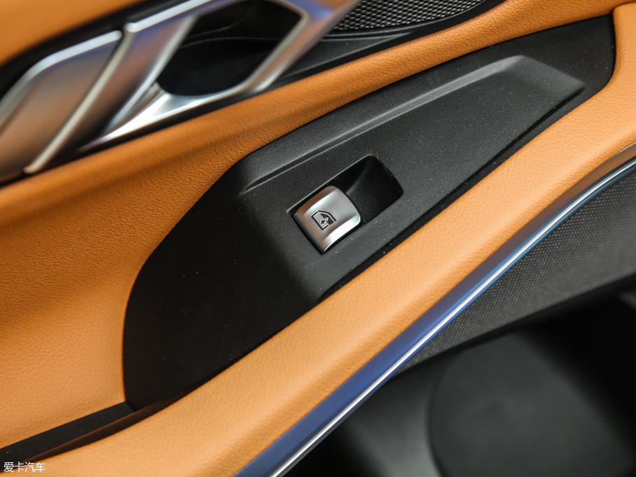 2020R3ϵ 325Li M\(yn)(dng)ҹb