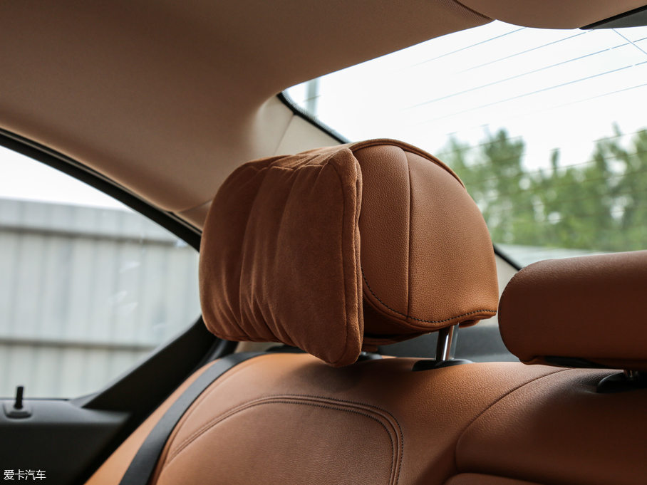 2020R3ϵ 325Li M\ҹb