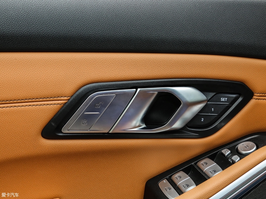 2020R3ϵ 325Li M\(yn)ҹb