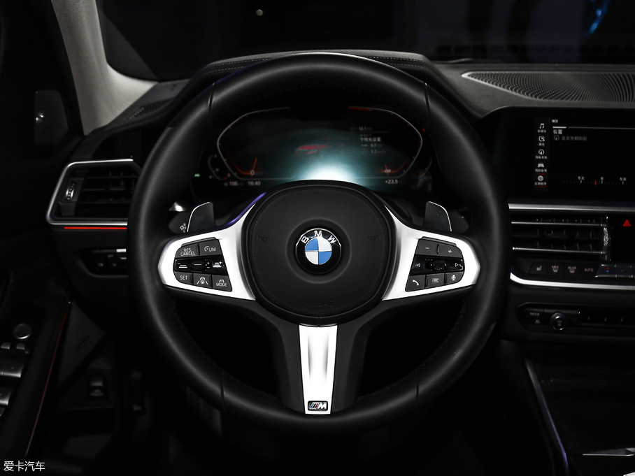 2020R3ϵ 325Li M\b