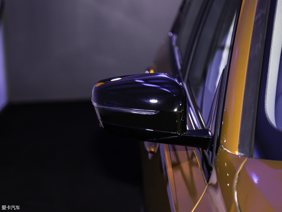 2020R3ϵ 325i M\ҹb