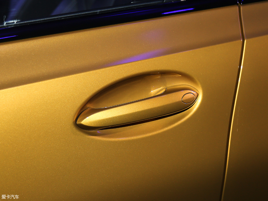 2020R3ϵ 325i M\ҹb