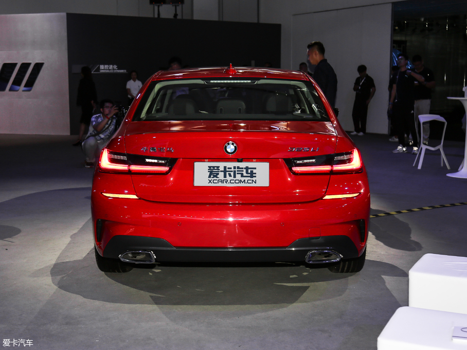 2020R3ϵ 325Li M\(yn)(dng)b