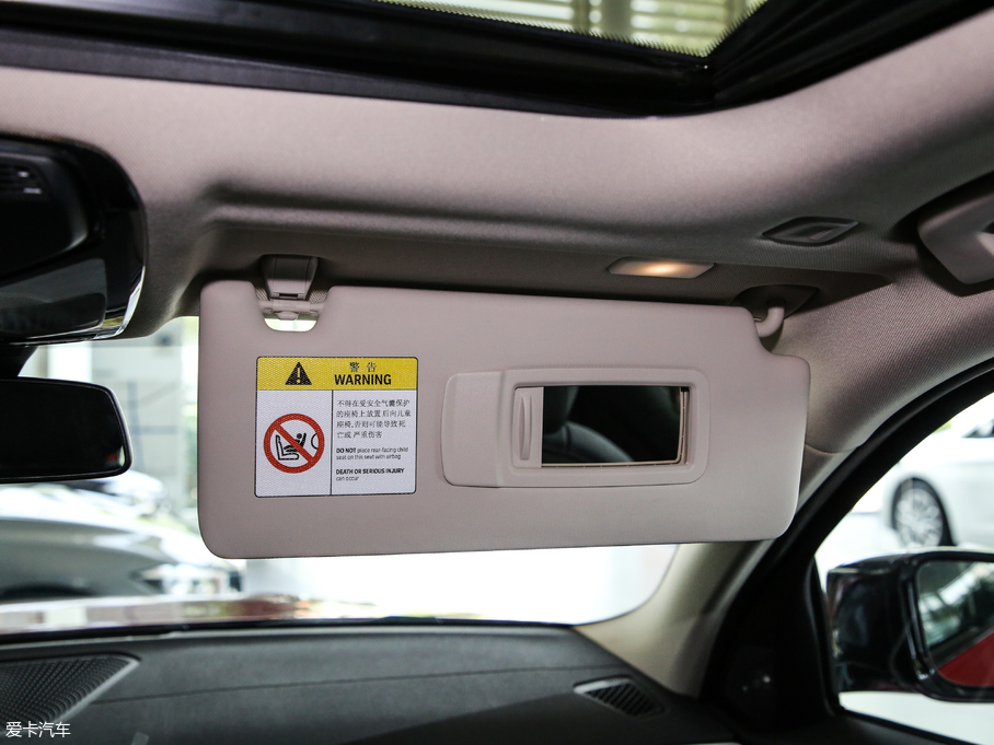 2020R3ϵ 325Li M\b