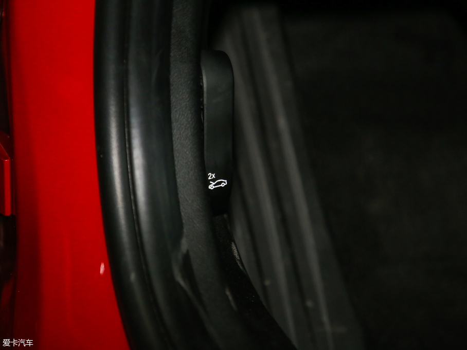 2020R3ϵ 325Li M\b