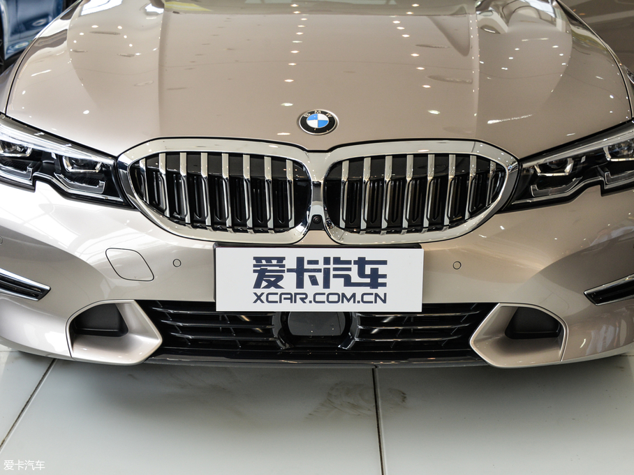 2020R3ϵ 325Li M\b