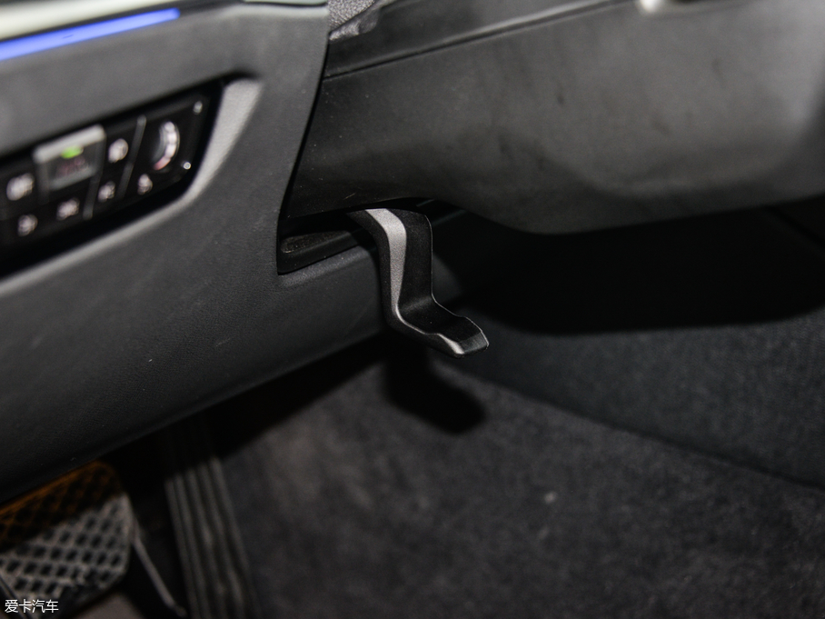 2020R3ϵ 325Li M\(yn)b