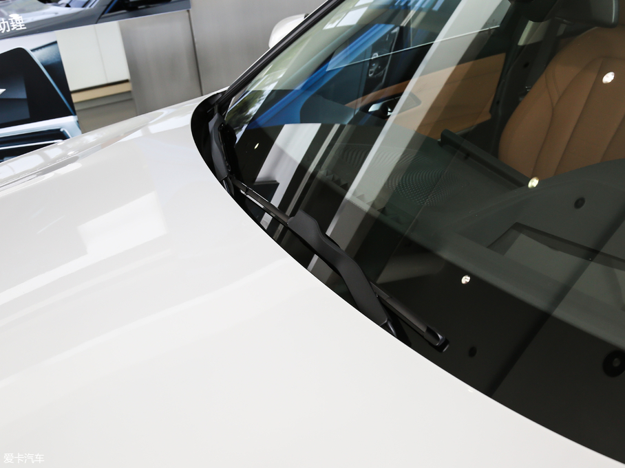 2020R3ϵ 325Li װl(f)