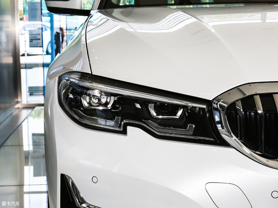 2020R3ϵ 325Li װl(f)