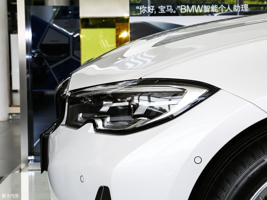 2020R3ϵ 325Li װl